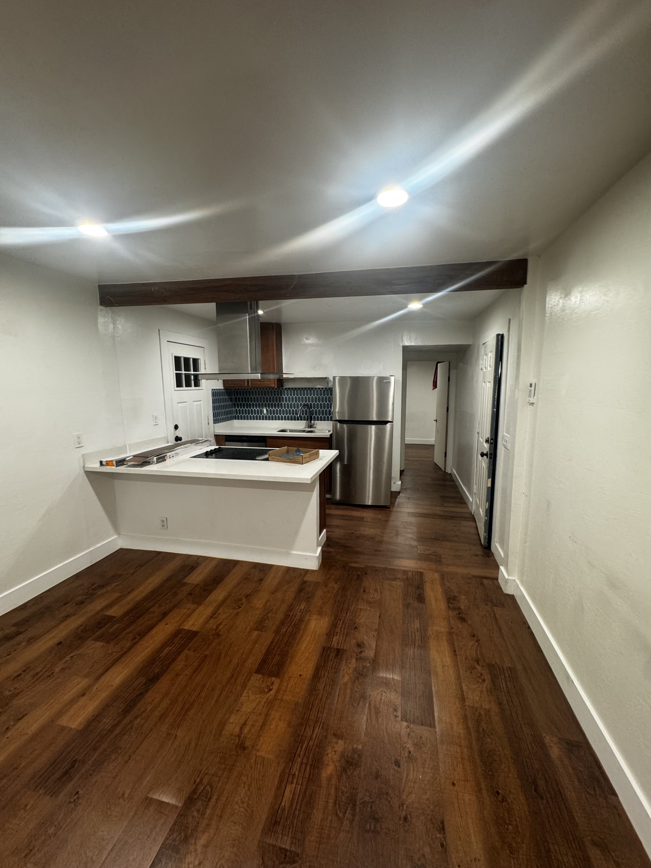 1050 East Fairmount Avenue #9